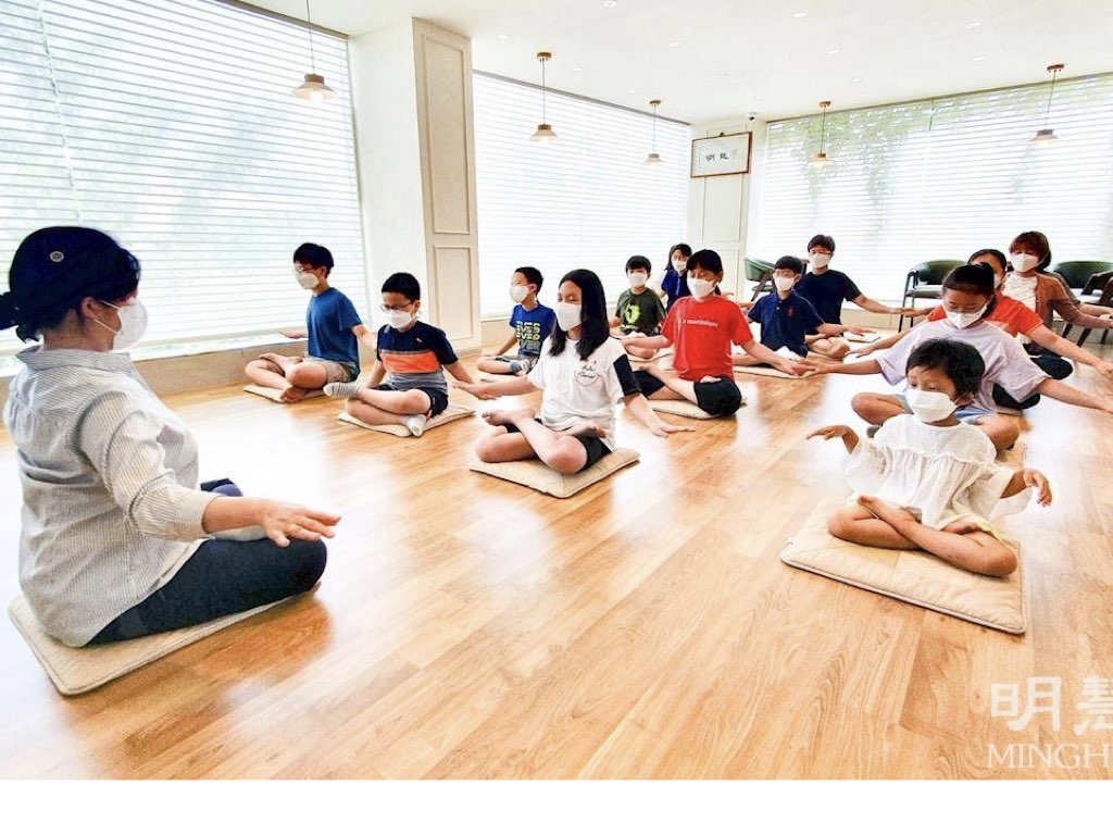 Image for article ร้านหนังสือเทียนทีในกรุงโซล เกาหลีใต้ จัดเวิร์กช็อปฝ่าหลุนต้าฝ่า9 วันสำหรับเด็ก